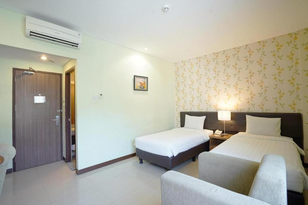 Ipb Convention Hotel Botani Square Bogor Buitenkant foto