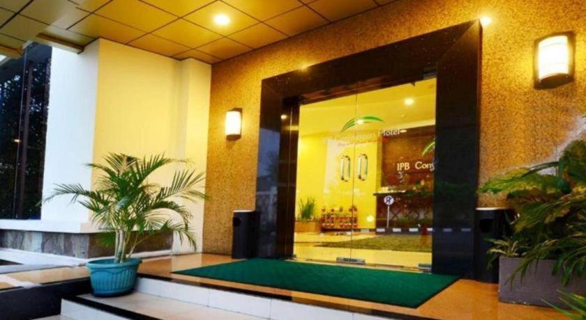 Ipb Convention Hotel Botani Square Bogor Buitenkant foto
